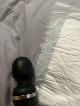 Snapshot of Afrodite-2025 chatting on March 2026 10:28:02 PM Afrodite-2025 online show from March 2026 10:28:02 PM