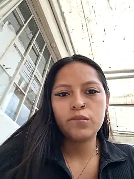 LunaHot 777 online show from November 2025 06:31:02 PM