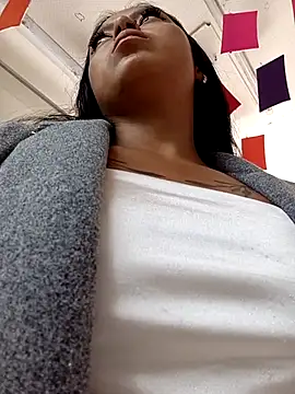 LunaHot 777 online show from February 2026 06:39:02 PM