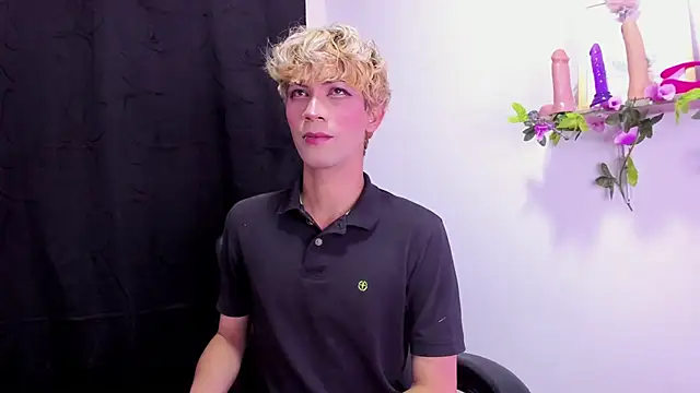 Snapshot of Cooperrosscute233 chatting on September 2025 06:54:01 PM Cooperrosscute233 online show from September 2025 06:54:01 PM