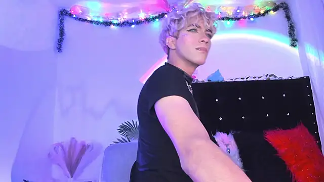 Snapshot of Cooperrosscute233 chatting on December 2025 01:35:02 AM Cooperrosscute233 online show from December 2025 01:35:02 AM