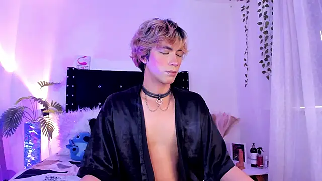 Snapshot of Cooperrosscute233 chatting on March 2026 03:07:01 PM Cooperrosscute233 online show from March 2026 03:07:01 PM