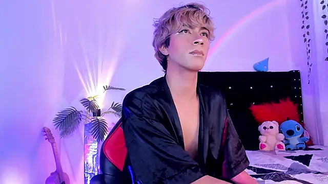 Snapshot of Cooperrosscute233 chatting on April 2026 07:33:02 PM Cooperrosscute233 online show from April 2026 07:33:02 PM