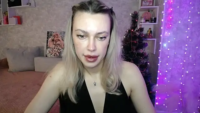 NickyAdamidi online show from December 2025 04:25:02 PM