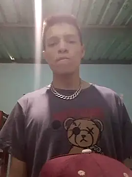 Snapshot of elinnki chatting on September 2025 07:14:02 PM elinnki online show from September 2025 07:14:02 PM