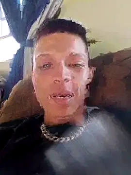 elinnki online show from November 2025 09:02:01 PM