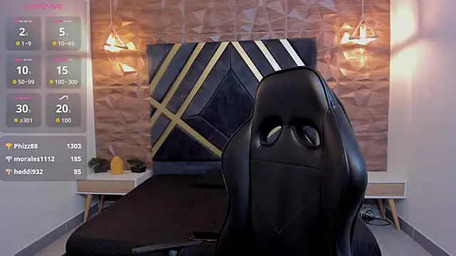 Emmaa white  online show from December 2025 05:36:02 AM