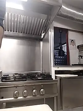 hotmen83 online show from October 2025 07:30:02 AM