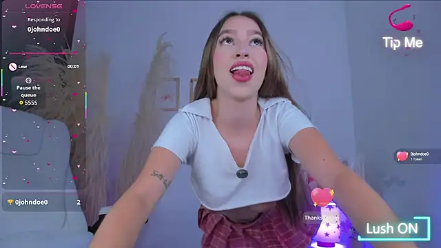 shannel moss   online show from October 2025 11:24:01 PM