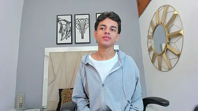 owen  johnson online show from October 2025 11:32:02 AM