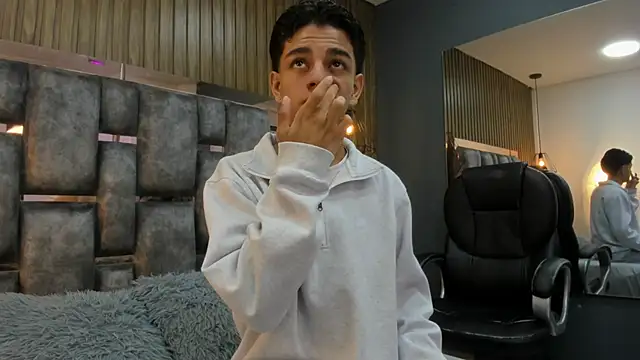 owen  johnson online show from February 2026 12:15:02 PM