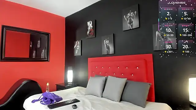 lilyth adam online show from March 2026 07:31:01 PM