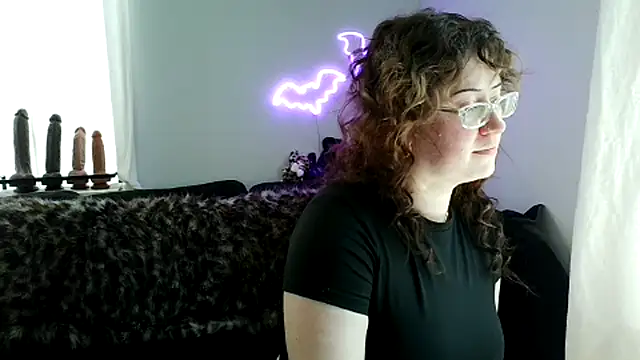 HarleyDemon666 online show from June 2026 06:23:01 PM