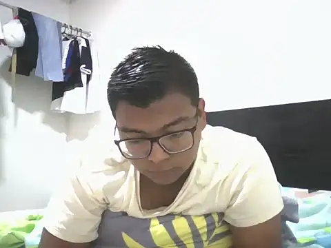 Snapshot of Adrian_Saint chatting on September 2025 02:49:02 PM Adrian Saint online show from September 2025 02:49:02 PM