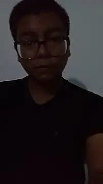 Snapshot of Adrian_Saint chatting on November 2025 12:31:01 AM Adrian Saint online show from November 2025 12:31:01 AM