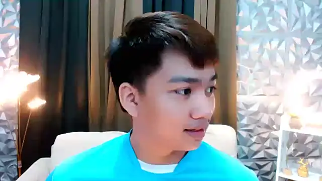 Snapshot of Mister_officer69 chatting on October 2025 02:47:01 PM Mister officer69 online show from October 2025 02:47:01 PM