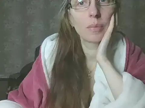 CandiCole online show from April 2026 04:37:01 AM