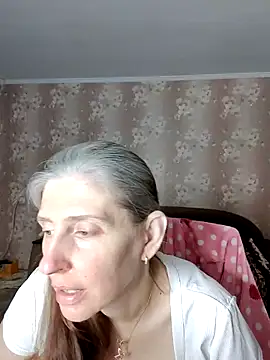 CandiCole online show from June 2026 04:28:02 AM