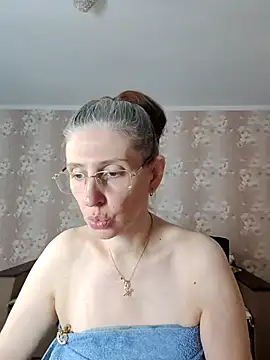 CandiCole online show from July 2026 05:43:02 AM