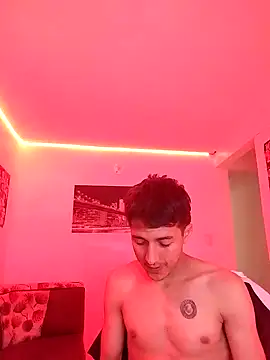 Carlos11123 online show from October 2025 07:14:01 PM