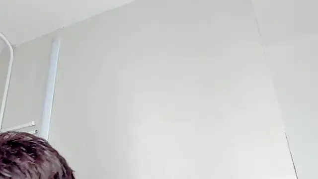 Snapshot of _DantFox_ chatting on September 2025 08:42:01 PM DantFox online show from September 2025 08:42:01 PM