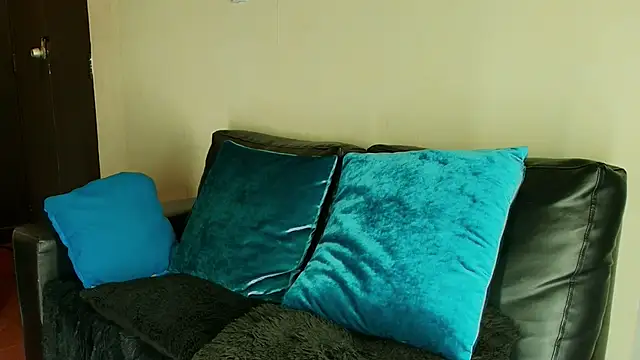 Snapshot of _DantFox_ chatting on October 2025 08:08:02 PM DantFox online show from October 2025 08:08:02 PM