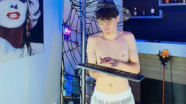 Snapshot of _DantFox_ chatting on October 2025 09:26:02 PM DantFox online show from October 2025 09:26:02 PM