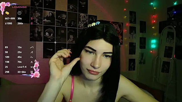 mskissa online show from September 2025 09:47:02 PM