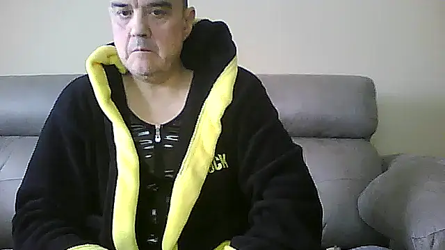 Snapshot of geli45 chatting on February 2026 11:39:01 AM geli45 online show from February 2026 11:39:01 AM