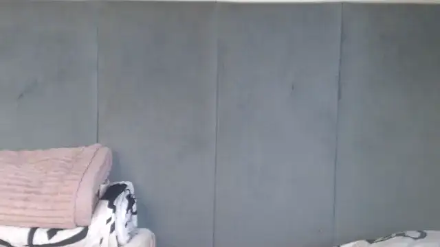 Snapshot of Jah-Queen chatting on November 2025 04:20:02 PM Jah-Queen online show from November 2025 04:20:02 PM