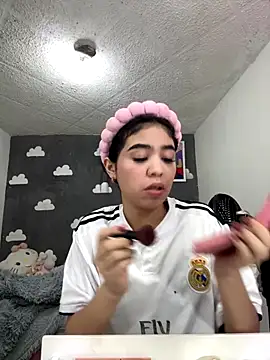 Snapshot of _Alix_7 chatting on October 2025 12:30:02 AM Alix 7 online show from October 2025 12:30:02 AM