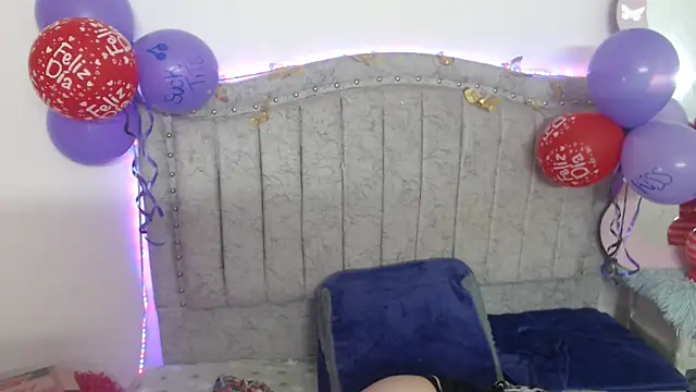 katalinathxandbritney1 online show from February 2026 04:20:02 AM