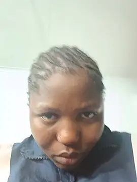 SweetHoney21  online show from July 2026 05:26:02 PM