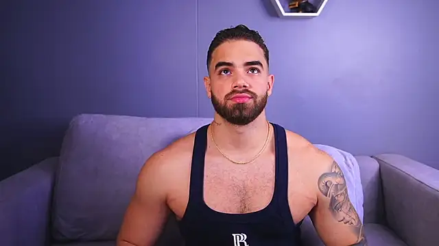 Paul Phoenix online show from December 2025 07:29:02 PM