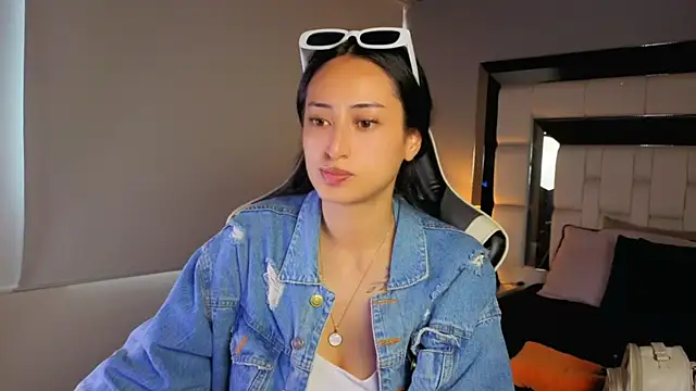 Adhara7 online show from March 2026 07:59:01 PM