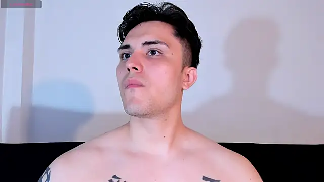 Snapshot of jasonxd9898 chatting on November 2025 01:27:01 AM jasonxd9898 online show from November 2025 01:27:01 AM