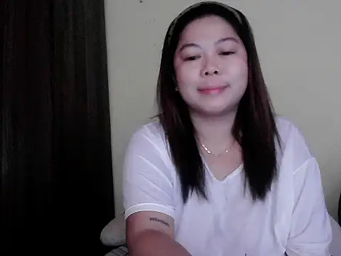 mimi15 online show from May 2026 11:10:02 PM