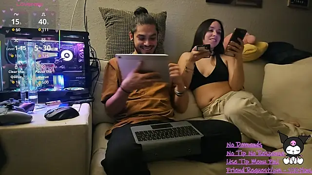 Snapshot of daddysgoodgrl215 chatting on March 2026 06:04:02 AM daddysgoodgrl215 online show from March 2026 06:04:02 AM