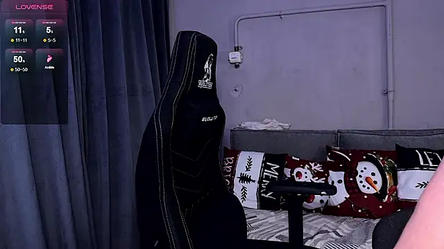 cutemilana sexwife online show from February 2026 12:04:02 AM