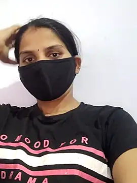 Snapshot of poojam93 chatting on September 2025 11:37:01 AM poojam93 online show from September 2025 11:37:01 AM