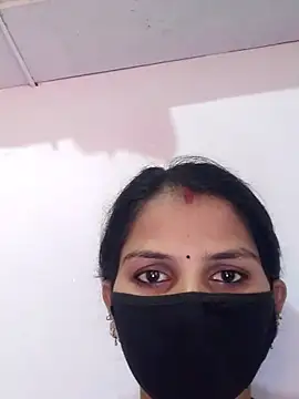 Snapshot of poojam93 chatting on October 2025 01:41:02 AM poojam93 online show from October 2025 01:41:02 AM