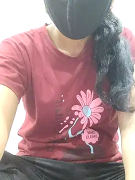 poojam93 online show from May 2026 09:05:01 AM