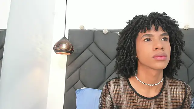 Johan gz  online show from December 2025 12:32:01 PM