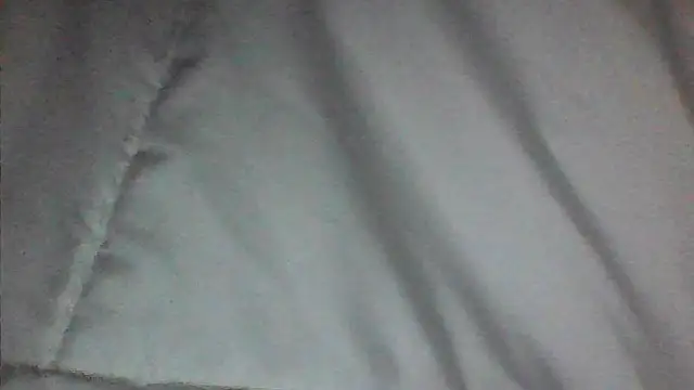 sarahkat86 online show from April 2026 09:29:01 AM