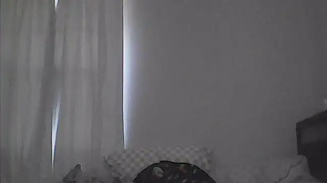 sarahkat86 online show from May 2026 12:23:01 PM