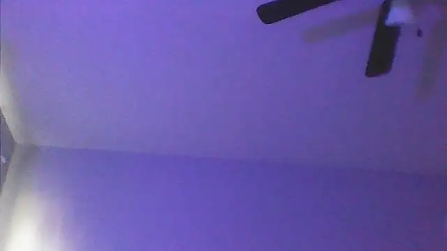 sarahkat86 online show from May 2026 11:11:02 PM