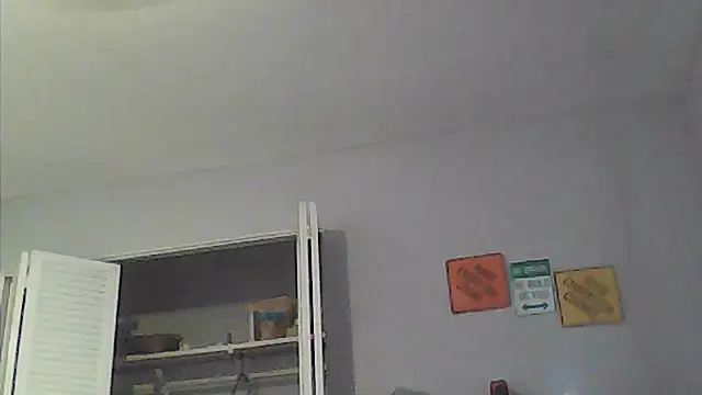 sarahkat86 online show from May 2026 09:11:02 PM