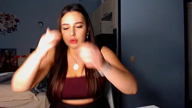 Snapshot of NikiWhite chatting on September 2025 10:24:02 PM NikiWhite online show from September 2025 10:24:02 PM