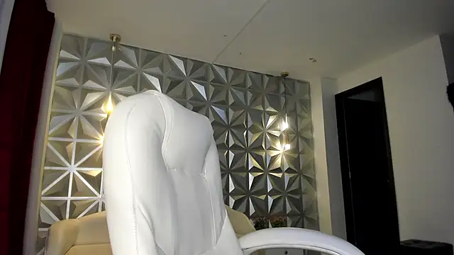 hellen tease online show from December 2025 12:55:02 PM