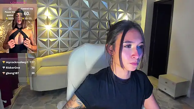 hellen tease online show from July 2026 06:20:01 PM